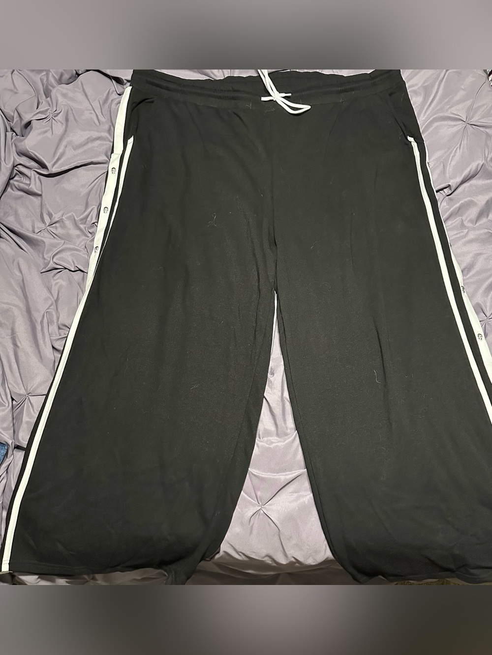 Hot Topic-Black & White Stripe Snap Girls Track Pants-sz 5